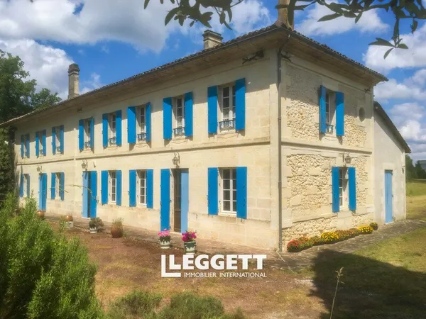 Maison 9 pièce(s), SAINT-PIERRE-DU-PALAIS