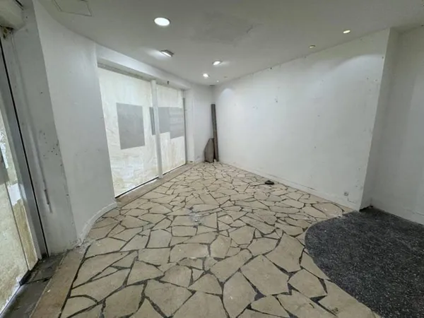 Boutique 2 pièces 89 m²
