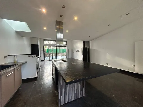Maison 4 pièces 102 m²