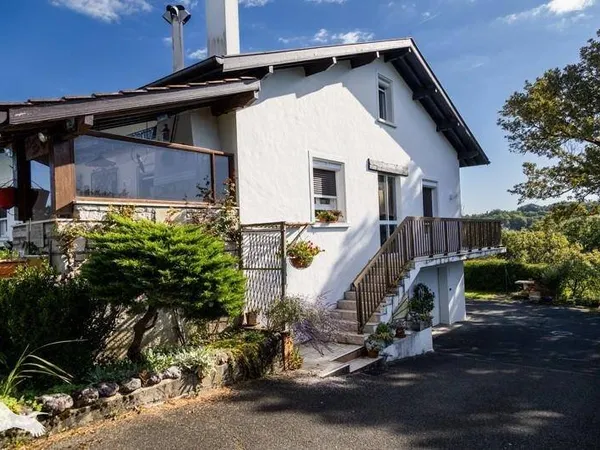 Maison 6 pièces 166 m²