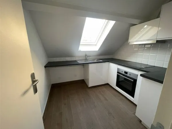 Appartement Ormesson-sur-Marne 2 pièces 29.89 m2 surface habitable (39.2m² surface au sol)