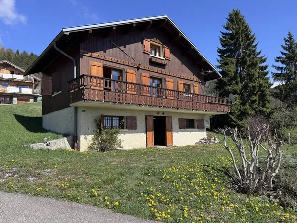 CHALET AVEC VUE