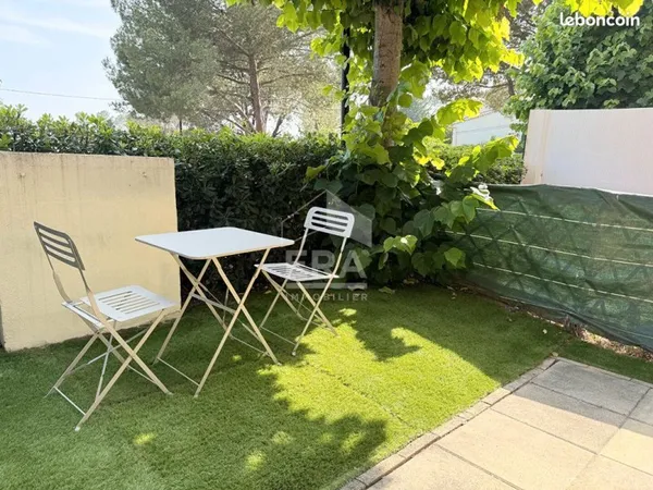 Studio 1 pièce 20 m²