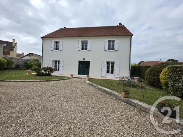Maison 8 pièces 280 m²