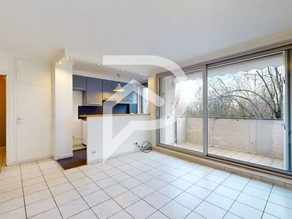 MARLY-LE-ROI - Grandes Terres - 3 Pièces Lumineux 54m² - cave - Balcon - Place de parking sous-sol