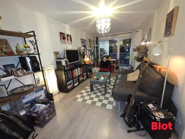 À VENDRE PAR BLOT IMMOBILIER - RENNES CLÉMENCEAU - T2 DE 47 M² - SPÉCIAL INVESTISSEUR