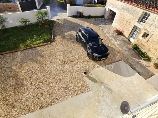 Maison à vendre 180 m², 6 pièces, 3 chambres VIEUX SOYAUX (16)