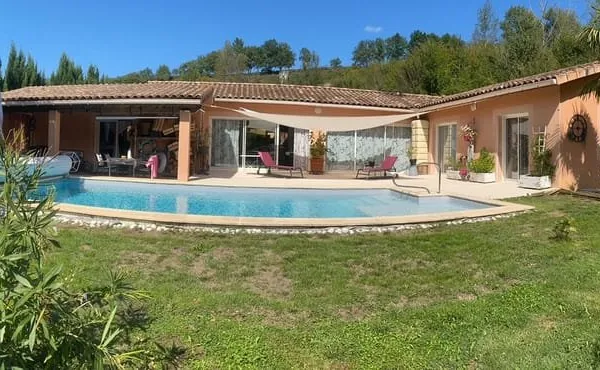 Maison Laroque D'Olmes 4 pièce(s) 139 m2