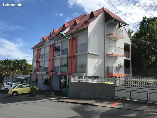 Location longue durée - Studio à Saint-François