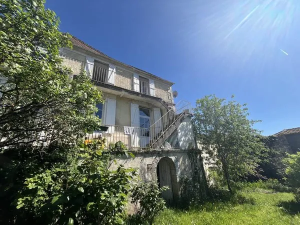 Maison de bourg 7 pièces 175 m²