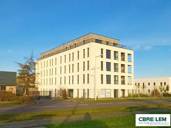 BUREAUX 765 m² CAEN