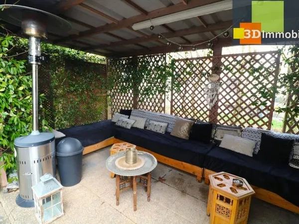 Local commercial 250 m²