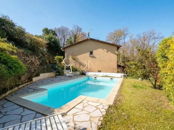 Parcieux - Maison individuelle - 184 m² habitables - 4 chambres