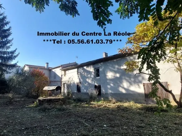 Maison ancienne 245 M2 avec dépendances sur 2593 M2