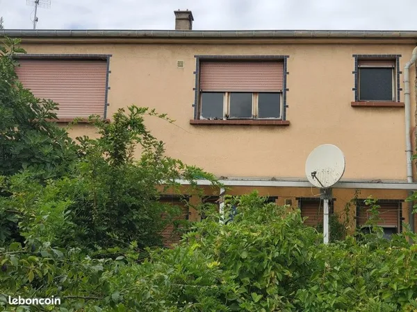 Maison familiale 140 m² avec jardin arboré - secteur calme, proche Luxembourg