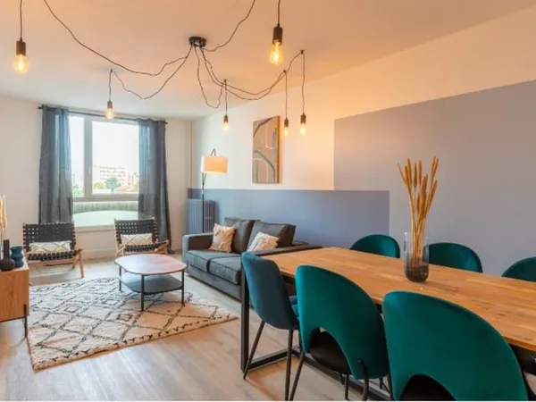 Chambre meublée à Lyon 8