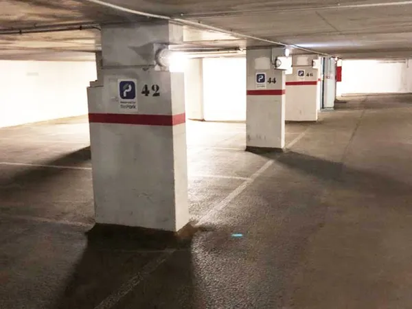 Parking 12 m²