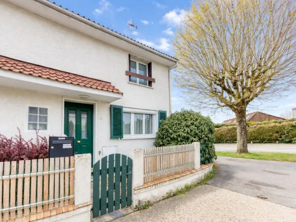Maison 5 pièces 80 m²