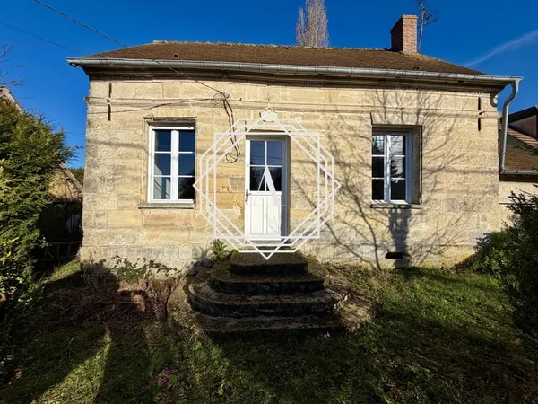 Maison de charme, idéale bricoleurs