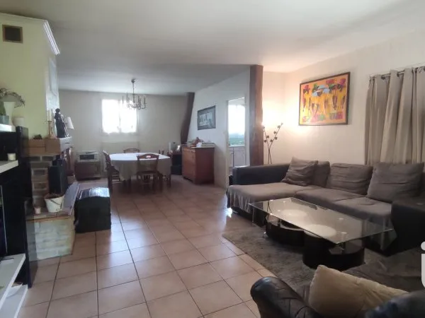 Maison 6 pièces 188 m²
