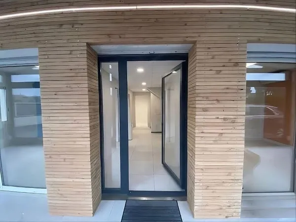 Bureaux 1 pièce 120 m²