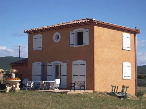 Maison type Bastide 100 m2 de 2011 avec 1500 m2 de Terrain