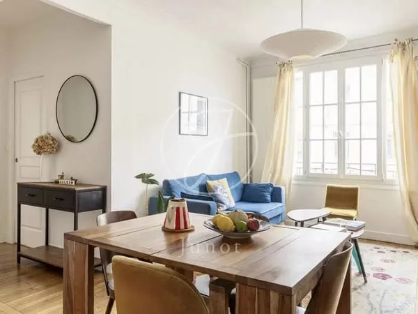 Courbevoie - BÉCON / PARC DES COURONNES - Appartement à vendre - 2 pièces - 54,20m² Carrez.