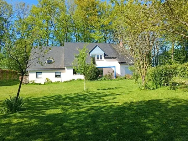 Maison 5 pièces 162 m²