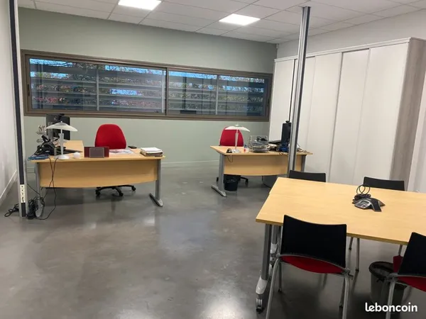 BUREAU DE 23 m² A 57 m²