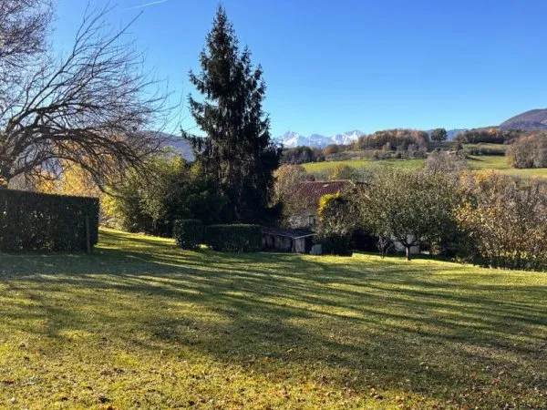 TERRAIN DE 1185 M2 A SAINT-LIZIER
