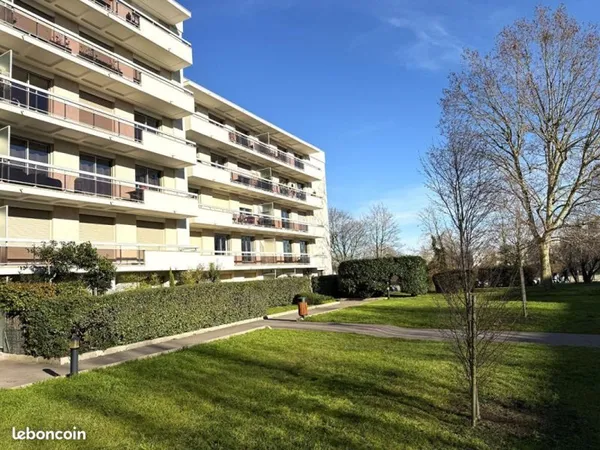 Appartement 4 pièces 98 m²