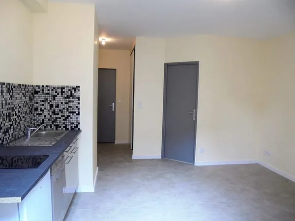 A LOUER APPARTEMENT DE TYPE 1 - SECTEUR LIBOURNE CENTRE