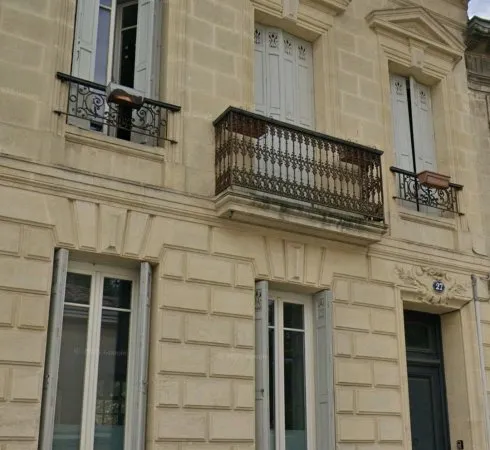 Loue maison meublée