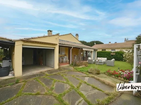 GARONS- MAISON PLAIN PIED - 2 CHAMBRES- VERANDA- GARAGE