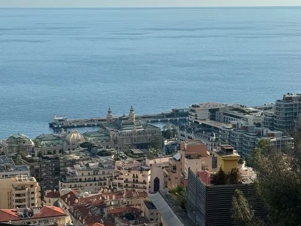 Bien a renover Beausoleil ( vue Casino Monaco)
