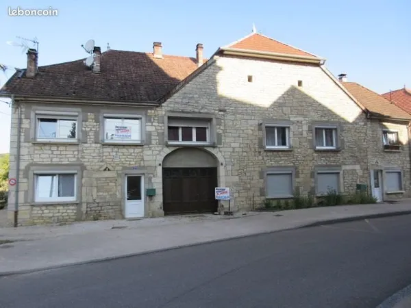 Immeuble 345 m²