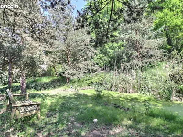 Terrain 1300 m² EPERNON