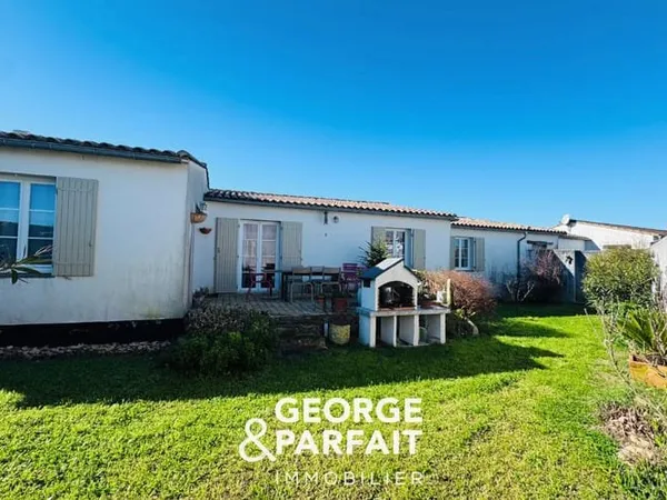 Maison Loix 6 pièces 125 m2