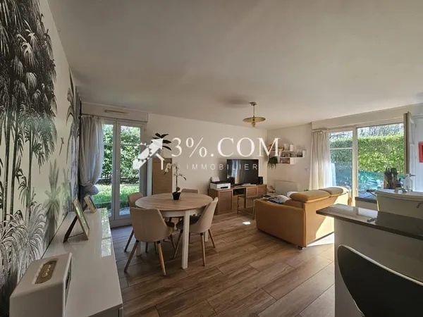 APPARTEMENT STANDING