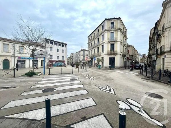 Bâtiment 1 pièce 160 m²