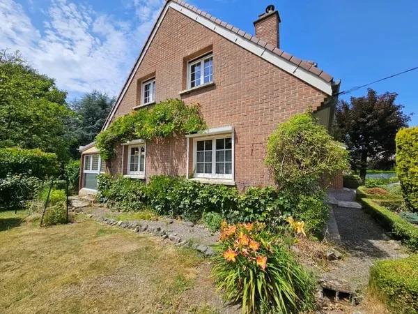 GENECH - MAISON FAMILIALE DE 160m²