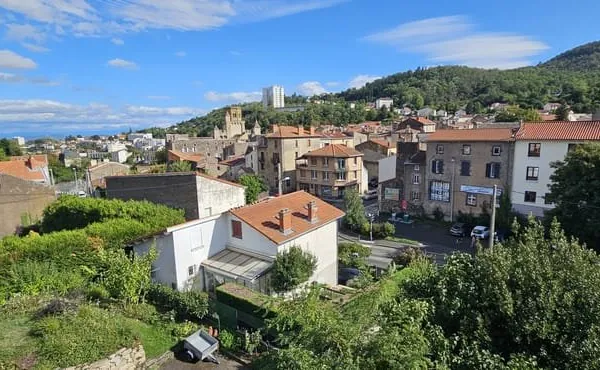 Duplex dernier étage d'une maison