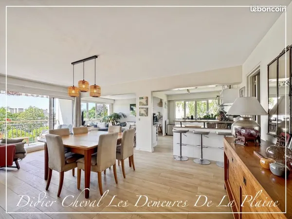 Appartement 8 pièces 178 m²