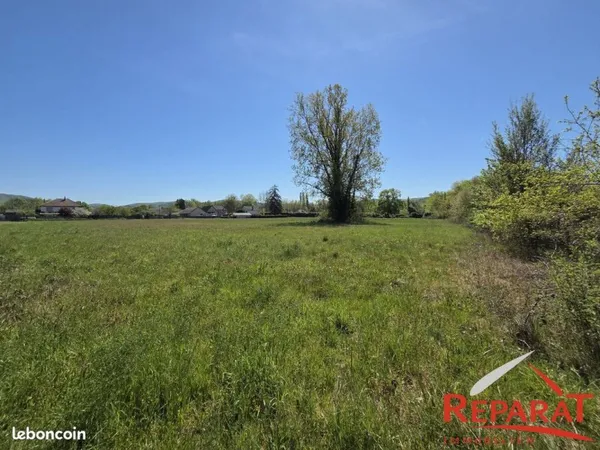 Terrain 11928 m² Saint-Pantaléon-de-Larche