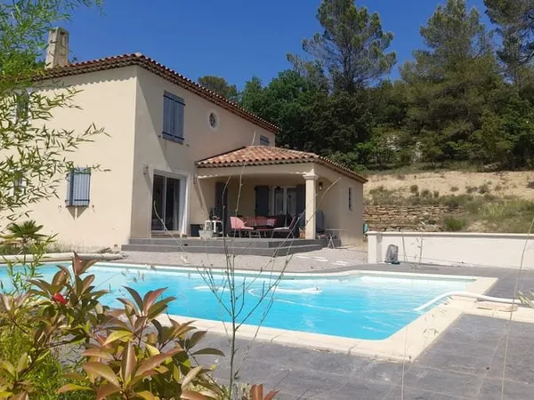 Maison 5 pièces 145 m²