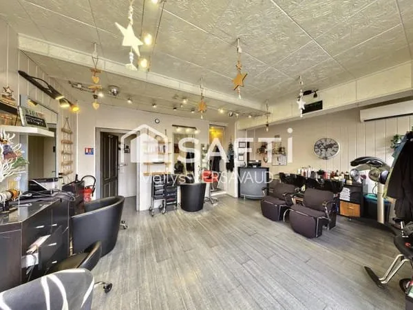 Fonds de commerce - salon de coiffure à vendre à Saint Laurent D'arce