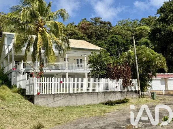 Maison 5 pièces 151 m²