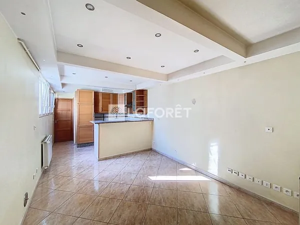 Appartement Suresnes 3 pièces 43,42 m2