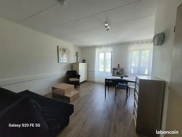 Studio meublé de 23m² dans maison