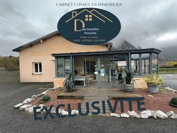 Local 180 m²